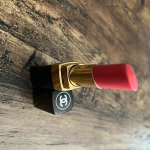 Chanel Lipstick 132 Rose Ravissant